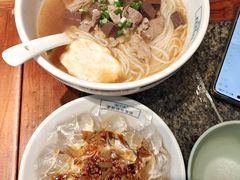 -湘下佬·老长沙吃货铺(顺成·大融城店)