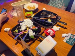 -豪客嘉族·麦尼顿西餐厅(乐福天下店)