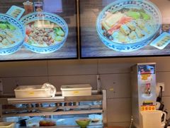 -蒙自源米线大王(东站店)