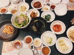 餐前小吃-韩屋韩国料理(天山路店)