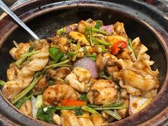 小黄姜鱼泡啫田鸡-广府乡下·饭庄(新港东路店)