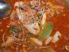 -张翻越·川渝冒菜·武汉黑鸭煲(城北万象城店)