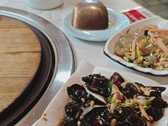 -人民公社铁锅炖·东北菜(卫国道店)
