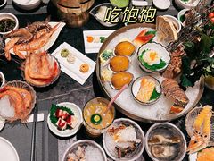 -半岛翡丽海鲜自助餐厅(观风亭店)