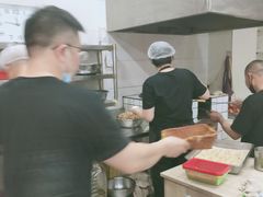 -王记肉火烧早餐中国店