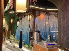 -荷塘秋月·本帮江浙菜(国权路店)