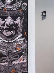 -龙之吻专业刺青·手工耳洞·纹身去色