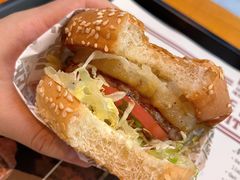 -The Habit Burger Grill 哈比特汉堡(复兴soho店)