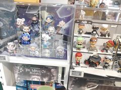 -泡泡玛特POPMART(侨福芳草地店)