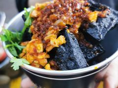 -黑色经典臭豆腐·湖南特产(坡子街店)