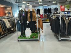 -上品折扣(回龙观店)