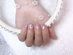 -爱美睫美甲会馆