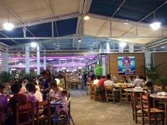 -四川小胡子海鲜(丁村万人海鲜广场店)