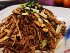 腊笋炒肉-湘湖大院(越王路店)