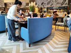 -筠咖啡西餐厅(上海国展宝龙丽筠酒店)