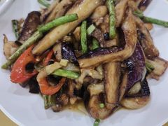 -吉莲利苑海鲜酒家(珠海拱北29年老字号店)