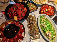 -巴厘龙虾·榜首油焖大虾(音乐学院·沿江酒馆店)