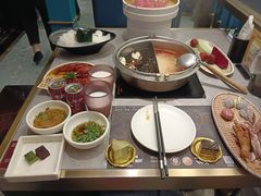 -一绪に寿喜烧(荟聚店)