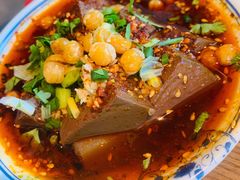-肖四女乐山跷脚牛肉(世博源店)