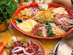 -陈叉子钢盆烤肉(中原万达店)