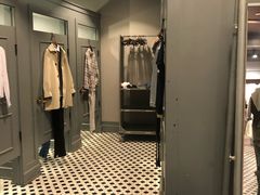 -Hollister(天环广场店)