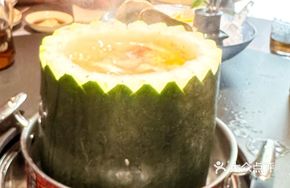 Lotus Leaf and Coix Seed Winter Melon Bowl