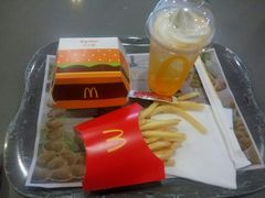 -麦当劳(龙之梦购物中心店)