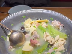 -蜜桃餐厅·伴山(海岸城店)