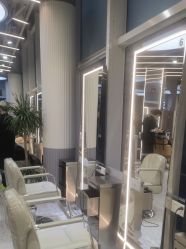 -PE SALON 