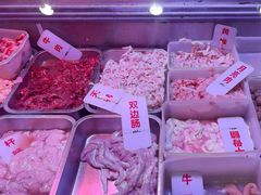 -周良天山牛杂城(天山路总店)