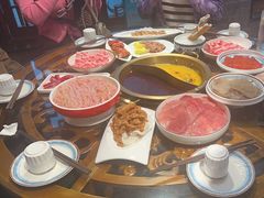 -小天鹅火锅·一线江景洪鼎旗舰店(洪崖洞店)