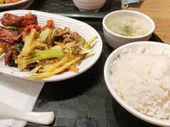 -大食代美食广场(上海中心店)