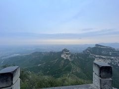 -抱犊寨风景区