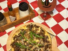 -鲨鱼美式餐厅酒吧Sharky