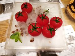 番茄脆菇沙拉-小大董·烤鸭(凤凰汇店)