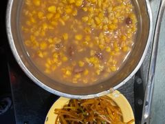 -鱼窝棚柴火铁锅炖(富山屯店)