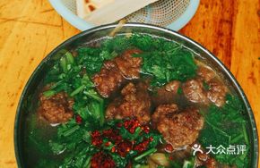 Small Crispy Meatballs with Two Mixes