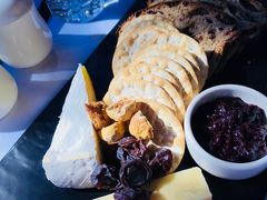 芝士拼盘-电车餐厅