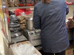 -上海市长春食品商店(淮海中路店)