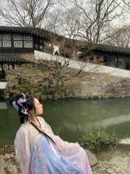 -一揽芳华汉服旗袍体验馆(拙政园店)