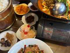 -富正毅三下锅·湘西韵味(天门山索道店)