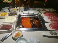 -海底捞火锅鲜切牛肉主题店(长寿路店)