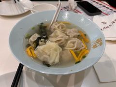 鸡汁小馄饨-光明邨大酒家(淮海路店)