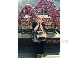 -God Hands发型设计复古会所