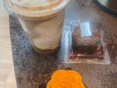 -星巴克(港汇1号办公楼店)