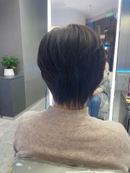 -PE SALON