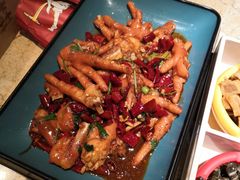 -喝丢一只鞋辣炒海鲜小烧烤(三八广场店)