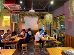 大堂-路边摊小炉子烧烤