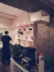 -构想时尚发型会所