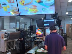 -麦当劳(杭州西湖银泰百货店)